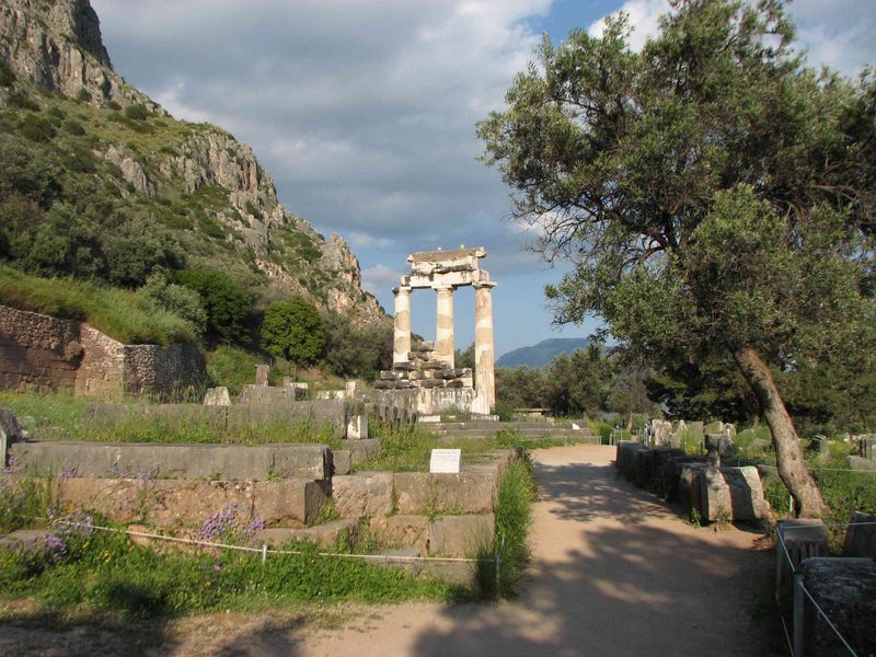 Temple of Athena, Delphi