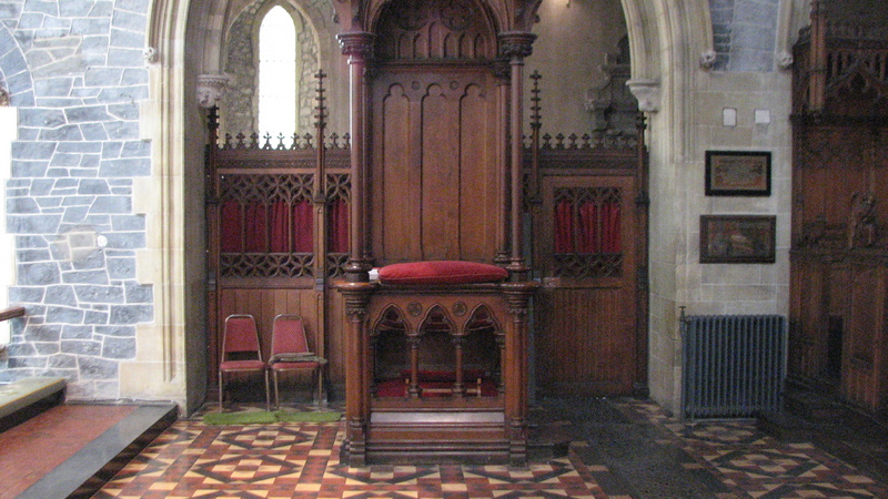 The Bishop's seat<br />
