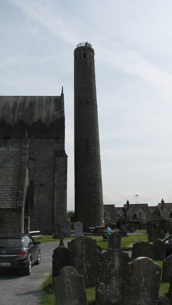 The Round Tower<br />
